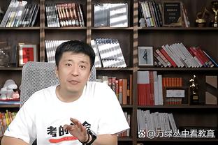 福克斯：基根-穆雷告诉我 他想更多地在内线接到球